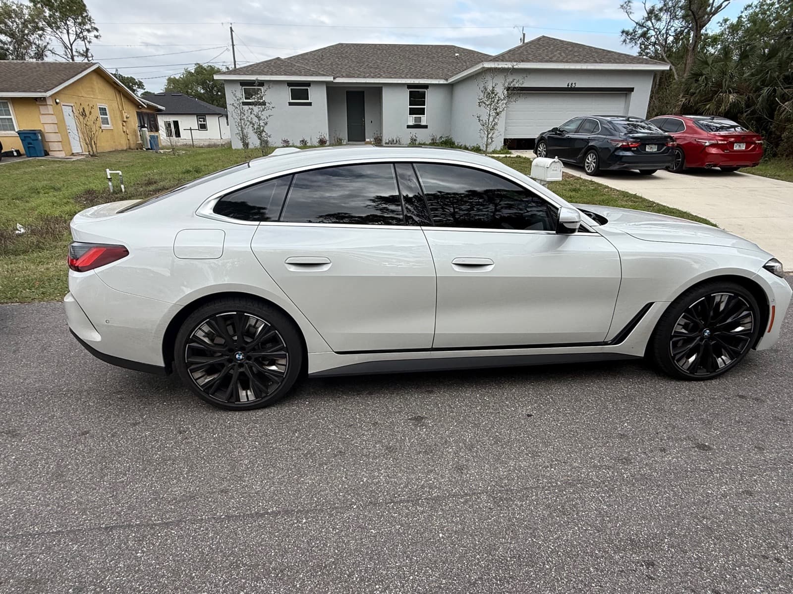 White BMW before an exterior basic clean package